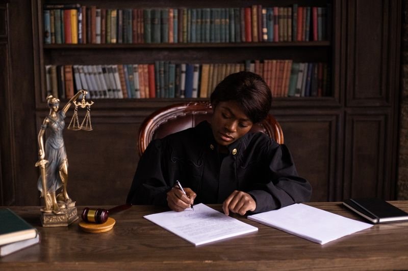 Wrongful Death Lawsuits: Who Can Sue & What You Can Recover